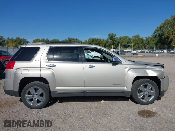 2015 GMC Terrain SLE с VIN 2GKFLWEK7F6191676, выставлен на аукционе IAAI как лот 40430136 с пробегом 108 902 миль миль и . История ставок и продаж доступна на DreamBid. Изображение 13.