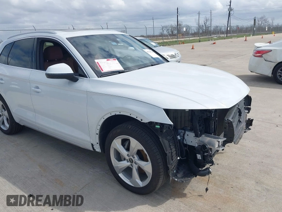 2025 Audi Q5 S line Premium Plus with VIN WA1EAAFY1S2016070, listed as a IAAI auction lot 41764724 with 2,491 mi miles and . Bid and sale history available at DreamBid. Image 1.