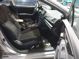 2019 Subaru Impreza z VIN 4S3GTAA6XK3751073, wystawiony jako IAAI lot #41727552 z przebiegiem 131 982 mil mil oraz . Historia ofert i sprzedaży dostępna na DreamBid. Obrazek 5.