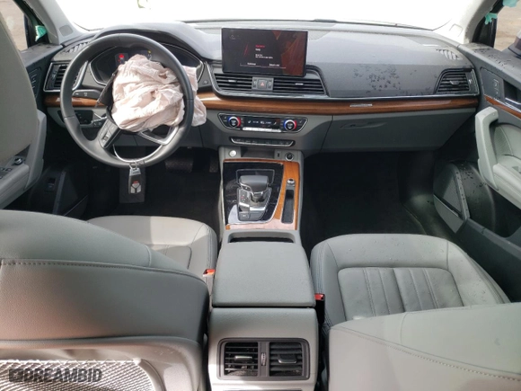 2023 Audi Q5 S line Premium Plus with VIN WA1EAAFY0P2158000, listed as a Copart auction lot 46904785 with 17,765 mi miles and Salvage Title. Bid and sale history available at carsss.com. Image 8.