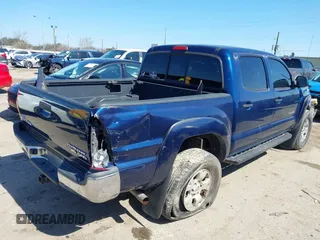 2008 Toyota Tacoma PreRunner with VIN 5TEJU62N28Z544094, listed as a IAAI auction lot 41633120 with 165,795 mi miles. Bid and sale history available at carsss.com. Image 4.