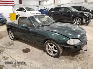2002 Mazda MX-5 Miata Cloth z VIN JM1NB353820230635, wystawiony jako Copart lot #47834345 z przebiegiem 149 549 mil mil oraz Nie do naprawy • Non repairable. Historia ofert i sprzedaży dostępna na DreamBid. Obrazek 4.