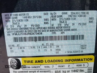 2024 Ford Expedition XLT with VIN 1FMJU1H82REA73438, listed as a IAAI auction lot 41806868 with Not provided miles and . Bid and sale history available at DreamBid. Image 9.