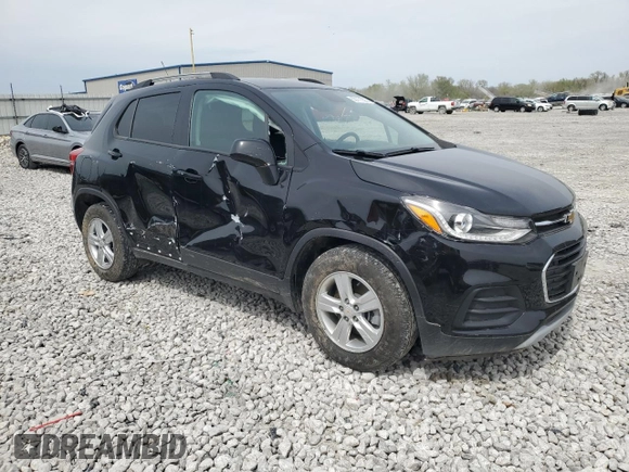 2021 Chevrolet Trax LT with VIN KL7CJLSB1MB334409, listed as a Copart auction lot 53111035 with 26,014 mi miles and Salvage title. Bid and sale history available at DreamBid. Image 4.