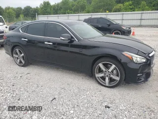 2016 Infiniti Q70 z VIN JN1BY1AP2GM220684, wystawiony jako Copart lot #55493695 z przebiegiem 96 001 mil mil oraz Szkody całkowita. Historia ofert i sprzedaży dostępna na DreamBid. Obrazek 4.