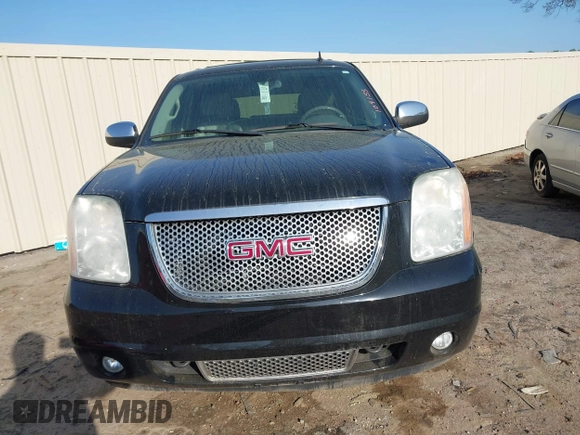 2011 GMC Yukon SLT with VIN 1GKS2CE02BR109155, listed as a IAAI auction lot 41925194 with 238,479 mi miles. Bid and sale history available at carsss.com. Image 11.
