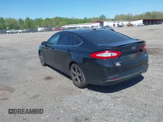 2016 Ford Fusion SE with VIN 3FA6P0HD6GR298714, listed as a IAAI auction lot 42128922 with 181,093 mi miles. Bid and sale history available at carsss.com. Image 3.