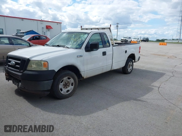 2006 Ford F-150 XL with VIN 1FTPF12V26KD98353, listed as a IAAI auction lot 42373225 with Not provided miles and . Bid and sale history available at DreamBid. Image 2.