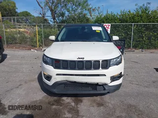 2019 Jeep Compass Latitude z VIN 3C4NJCBB7KT743456, wystawiony jako IAAI lot #41230833 z przebiegiem 125 340 mil mil oraz . Historia ofert i sprzedaży dostępna na DreamBid. Obrazek 12.