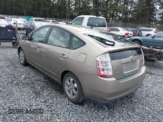 2006 Toyota Prius with VIN JTDKB20U763154763, listed as a IAAI auction lot 41671104 with 193,635 mi miles. Bid and sale history available at carsss.com. Image 3.