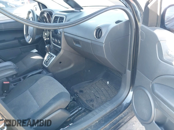2011 Dodge Caliber Heat with VIN 1B3CB5HA3BD160968, listed as a IAAI auction lot 41770156 with 176,259 mi miles and . Bid and sale history available at DreamBid. Image 5.