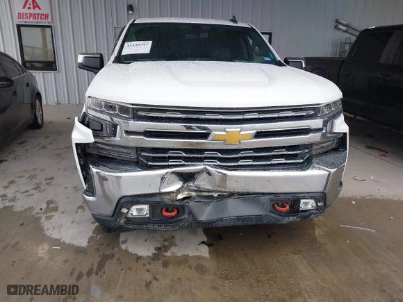 2019 Chevrolet Silverado 1500 LT with VIN 1GCPWCED3KZ215896, listed as a IAAI auction lot 41330797 with 117,972 mi miles. Bid and sale history available at carsss.com. Image 6.