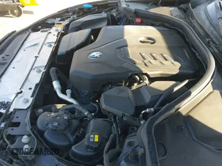 2022 BMW 3 Series 330i xDrive с VIN 3MW5R7J03N8C63600, выставлен на аукционе IAAI как лот 43033304 с пробегом 51 141 миль миль и . История ставок и продаж доступна на DreamBid. Изображение 24.