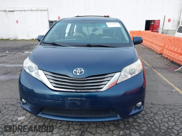 2011 Toyota Sienna XLE AAS with VIN 5TDYK3DCXBS113103, listed as a IAAI auction lot 41505972 with 170,919 mi miles and . Bid and sale history available at DreamBid. Image 12.