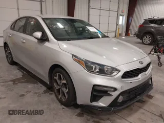 2021 Kia Forte LXS with VIN 3KPF24ADXME336362, listed as a IAAI auction lot 41937951 with 85,940 mi miles. Bid and sale history available at carsss.com. Image 1.
