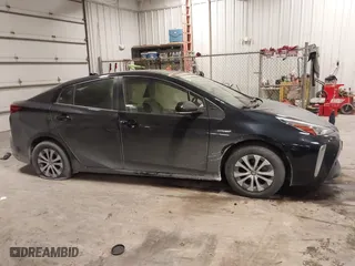 2022 Toyota Prius LE with VIN JTDL9MFU4N3035988, listed as a IAAI auction lot 41389054 with 56,633 mi miles. Bid and sale history available at carsss.com. Image 13.