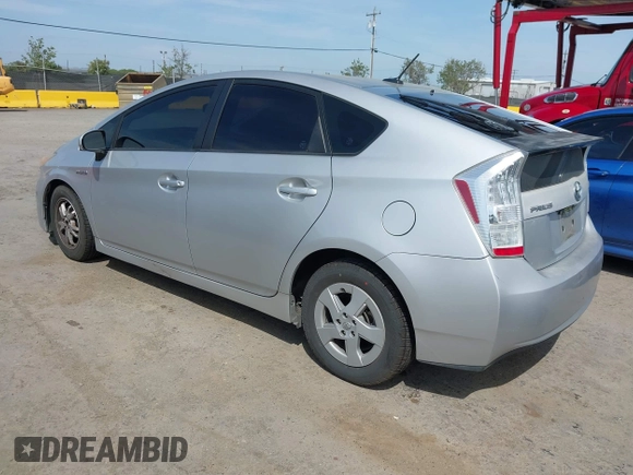 2010 Toyota Prius II with VIN JTDKN3DU8A0028512, listed as a IAAI auction lot 42046790 with 250,562 mi miles. Bid and sale history available at carsss.com. Image 3.