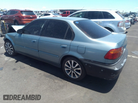 2000 Honda Civic VP with VIN 2HGEJ6612YH592550, listed as a IAAI auction lot 39559888 with 1 mi miles. Bid and sale history available at carsss.com. Image 3.