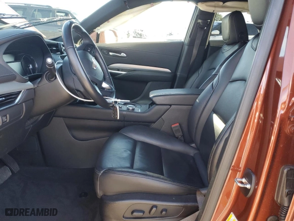 2019 Cadillac XT4 FWD Premium Luxury with VIN 1GYFZCR44KF110874, listed as a Copart auction lot 49731235 with 46,338 mi miles and Salvage Title. Bid and sale history available at carsss.com. Image 7.