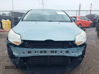2012 Ford Focus SE with VIN 1FAHP3F29CL464650, listed as a IAAI auction lot 42495994 with 142,336 mi miles and . Bid and sale history available at DreamBid. Image 13.