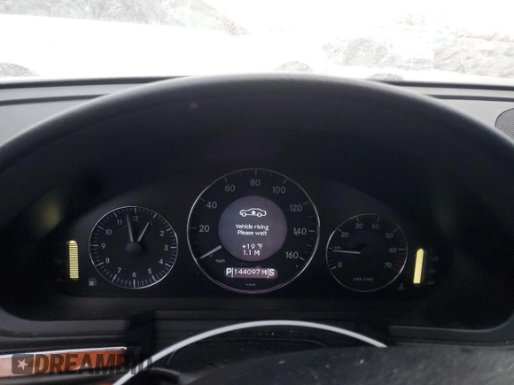 2007 Mercedes-Benz E 550 with VIN WDBUF90X97X214955, listed as a Copart auction lot 86971334 with 144,097 mi miles and Non Repairable. Bid and sale history available at carsss.com. Image 9.