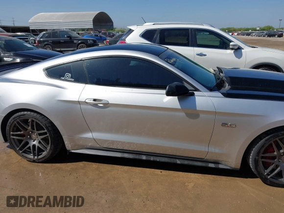 2015 Ford Mustang GT with VIN 1FA6P8CF7F5310524, listed as a IAAI auction lot 42005046 with 147,842 mi miles and . Bid and sale history available at carsss.com. Image 13.