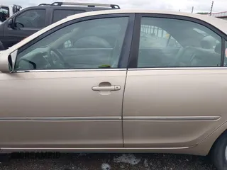 2002 Toyota Camry LE z VIN 4T1BE32K52U086150, wystawiony jako IAAI lot #42126685 z przebiegiem 175 212 mil mil oraz . Historia ofert i sprzedaży dostępna na DreamBid. Obrazek 14.