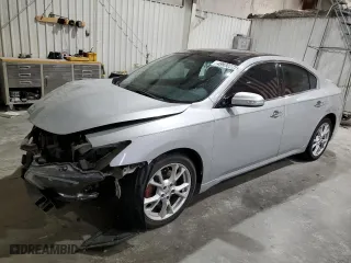 2013 Nissan Maxima 3.5 SV w/Premium Pkg with VIN 1N4AA5AP0DC818025, listed as a Copart auction lot 49930225 with 189,371 mi miles and Salvage Title. Bid and sale history available at carsss.com. Image 1.