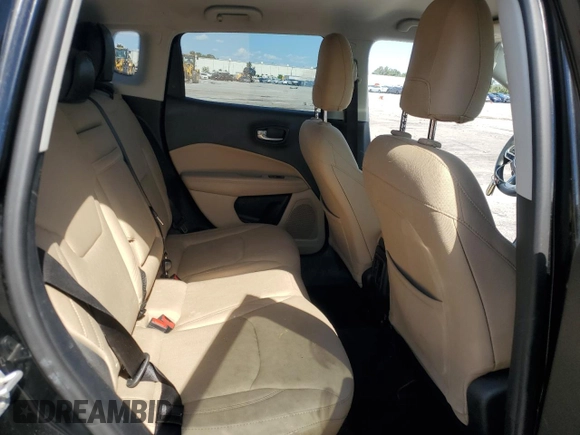 2018 Jeep Compass Sport z VIN 3C4NJCAB5JT411256, wystawiony jako Copart lot #59189885 z przebiegiem 110 634 mil mil oraz Szkoda całkowita • Salvage title. Historia ofert i sprzedaży dostępna na DreamBid. Obrazek 11.