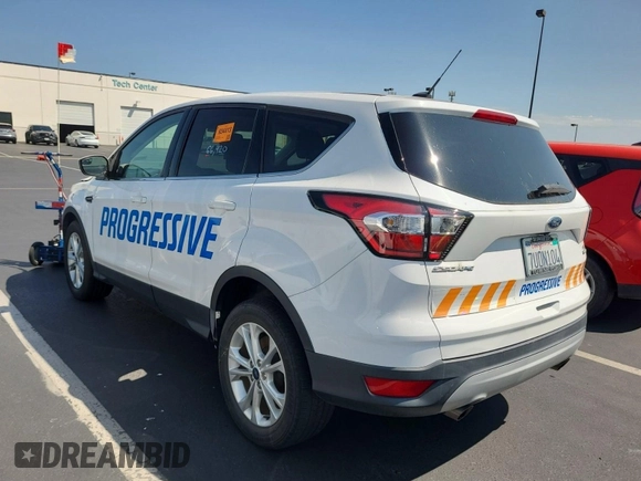 2017 Ford Escape SE z VIN 1FMCU0GD4HUB05330, wystawiony jako IAAI lot #42396863 z przebiegiem 66 420 mil mil oraz . Historia ofert i sprzedaży dostępna na DreamBid. Obrazek 24.
