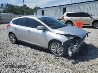 2018 Ford Focus Titanium with VIN 1FADP3N24JL326253, listed as a Copart auction lot 57757835 with 75,579 mi miles and Salvage title. Bid and sale history available at DreamBid. Image 4.