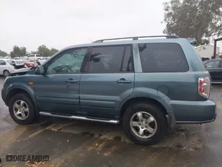 2006 Honda Pilot EX-L with VIN 2HKYF18506H503658, listed as a IAAI auction lot 41744963 with 215,575 mi miles. Bid and sale history available at carsss.com. Image 14.