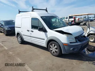 2011 Ford Transit Connect XL z VIN NM0LS7CN8BT058511, wystawiony jako IAAI lot #41859024 z przebiegiem 180 227 mil mil oraz . Historia ofert i sprzedaży dostępna na DreamBid. Obrazek 1.