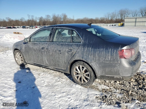 2010 Volkswagen Jetta Sedan Limited with VIN 3VWRZ7AJXAM037369, listed as a Copart auction lot 41679295 with 134,872 mi miles and Salvage Title. Bid and sale history available at carsss.com. Image 2.
