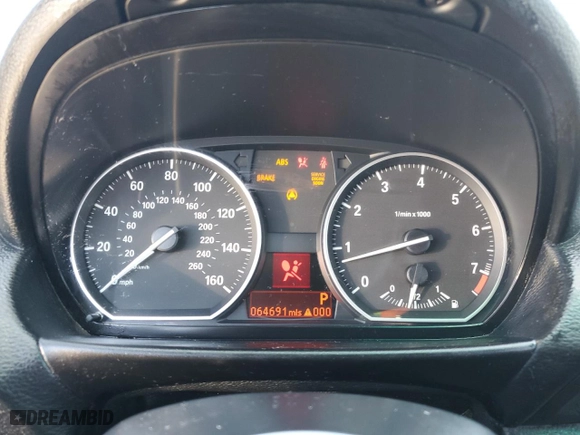 2011 BMW 1 Series 128i with VIN WBAUL7C58BVM79666, listed as a Copart auction lot 47423935 with 64,691 mi miles and Salvage Title. Bid and sale history available at carsss.com. Image 9.