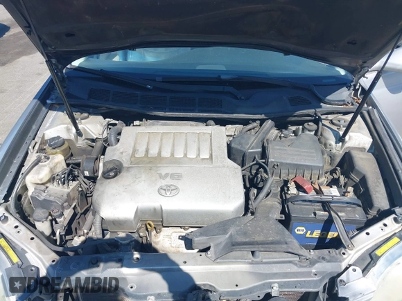 2008 Toyota Avalon XL z VIN 4T1BK36B28U255522, wystawiony jako IAAI lot #42143848 z przebiegiem 240 777 mil mil oraz . Historia ofert i sprzedaży dostępna na DreamBid. Obrazek 10.