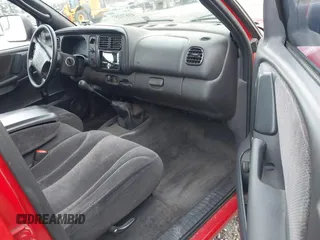 2000 Dodge Dakota Sport with VIN 1B7GG2ANXYS752594, listed as a IAAI auction lot 41671257 with 282,086 mi miles and . Bid and sale history available at carsss.com. Image 5.