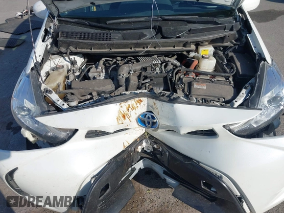 2017 Toyota Prius v Two with VIN JTDZN3EU9HJ066736, listed as a IAAI auction lot 42025100 with 89,082 mi miles. Bid and sale history available at carsss.com. Image 10.