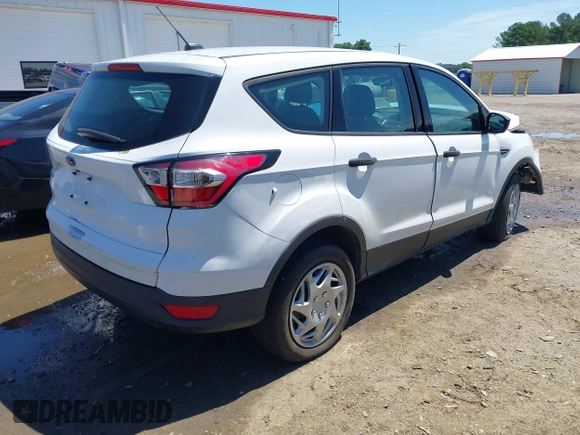2017 Ford Escape S с VIN 1FMCU0F75HUD67692, выставлен на аукционе IAAI как лот 42558196 с пробегом 68 390 миль миль и . История ставок и продаж доступна на DreamBid. Изображение 4.