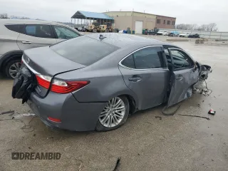 2013 Lexus ES 4dr Sdn with VIN JTHBK1GG8D2056465, listed as a Copart auction lot 43472585 with 135,863 mi miles and Salvage Title. Bid and sale history available at carsss.com. Image 3.
