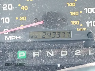 2000 Toyota 4Runner SR5 с VIN JT3HN86R2Y0320297, выставлен на аукционе IAAI как лот 42379460 с пробегом 243 377 миль миль и . История ставок и продаж доступна на DreamBid. Изображение 16.