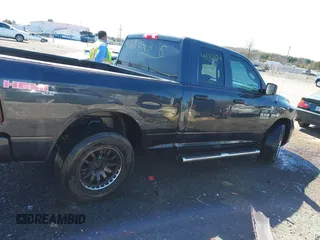 2015 Ram 1500 Tradesman z VIN 1C6RR7FT2FS615788, wystawiony jako IAAI lot #41804216 z przebiegiem 125 020 mil mil oraz . Historia ofert i sprzedaży dostępna na DreamBid. Obrazek 13.