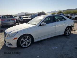 2013 Mercedes-Benz E 350 Luxury with VIN WDDHF5KB3DA753878, listed as a Copart auction lot 52804585 with 164,914 mi miles and Salvage title. Bid and sale history available at DreamBid. Image 1.