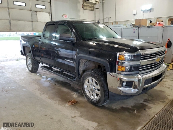 2015 Chevrolet Silverado 2500HD Built After Aug 14 LT with VIN 1GC2KVEG9FZ144026, listed as a Copart auction lot 68983414 with 0 mi miles and Salvage Title. Bid and sale history available at carsss.com. Image 4.