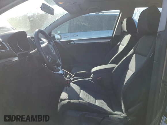 2013 Volkswagen Golf w/Conv & Sunroof с VIN WVWBB7AJ2DW015329, выставлен на аукционе Copart как лот 53741895 с пробегом 62 609 миль миль и Чистый • Clean title. История ставок и продаж доступна на DreamBid. Изображение 7.