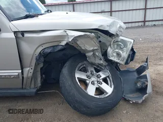 2007 Jeep Commander Limited with VIN 1J8HG58207C553525, listed as a IAAI auction lot 42291173 with 151,054 mi miles and . Bid and sale history available at DreamBid. Image 6.