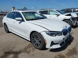 2020 BMW 3 Series 330i with VIN 3MW5R1J01L8B10868, listed as a IAAI auction lot 42335176 with 36,055 mi miles and . Bid and sale history available at DreamBid. Image 1.