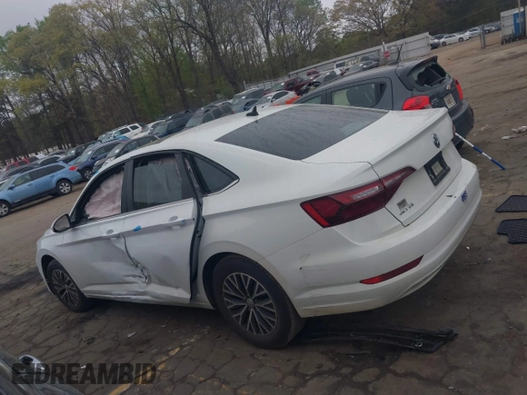 2020 Volkswagen Jetta S z VIN 3VWCB7BU5LM018170, wystawiony jako IAAI lot #41915030 z przebiegiem 83 566 mil mil oraz . Historia ofert i sprzedaży dostępna na DreamBid. Obrazek 14.