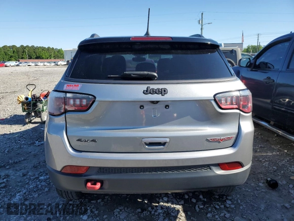 2020 Jeep Compass Trailhawk with VIN 3C4NJDDB6LT195910, listed as a Copart auction lot 55456015 with 122,138 mi miles and Salvage title. Bid and sale history available at DreamBid. Image 6.
