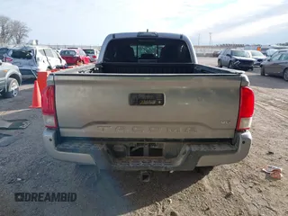 2017 Toyota Tacoma SR5 with VIN 3TMDZ5BN3HM025433, listed as a IAAI auction lot 41058797 with 68,355 mi miles and . Bid and sale history available at DreamBid. Image 17.
